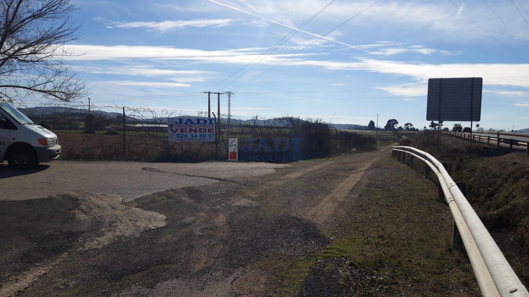 venta de terreno en Valdepeñas, CAMPO