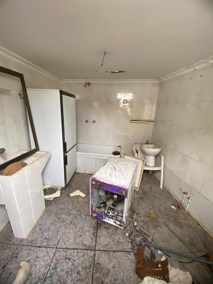 CASA CON GRAN POTENCIAL PARA RENOVAR