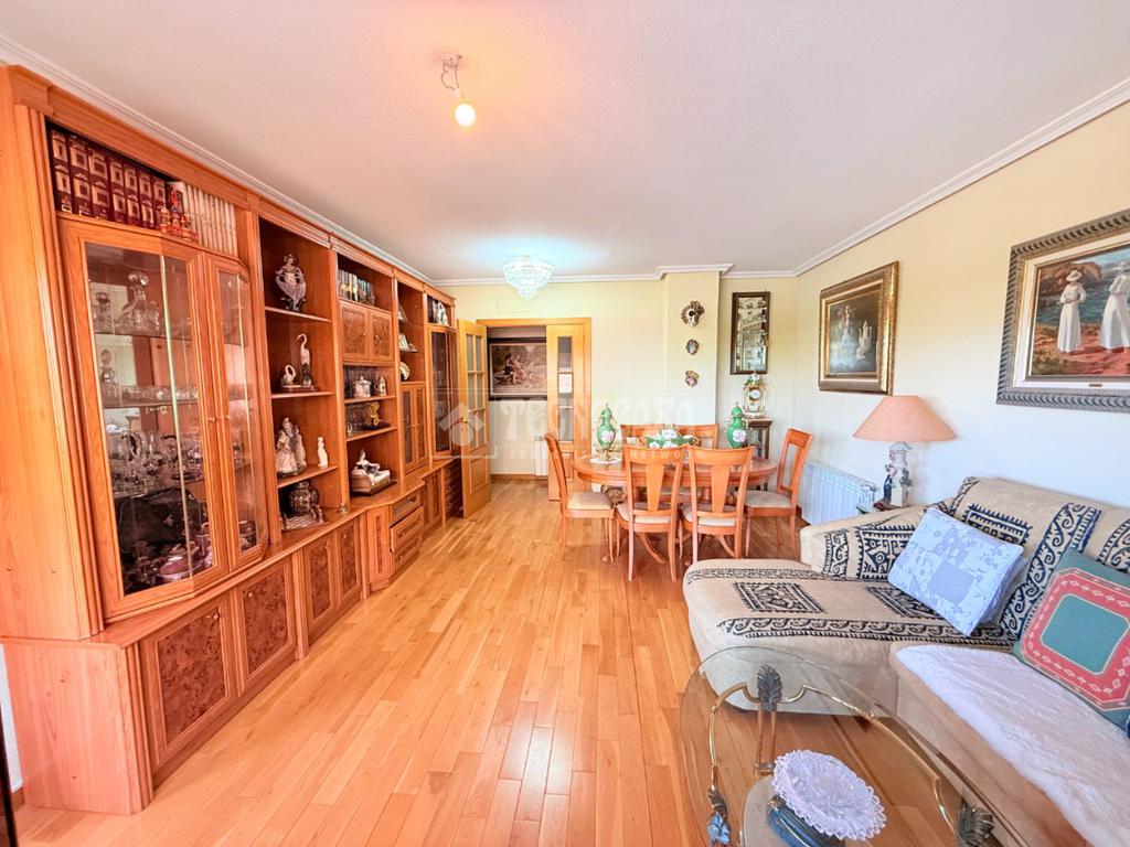 Piso en venta en Seseña - Seseña, 244.000 €, 173 m2, ref. 654368 en Seseña