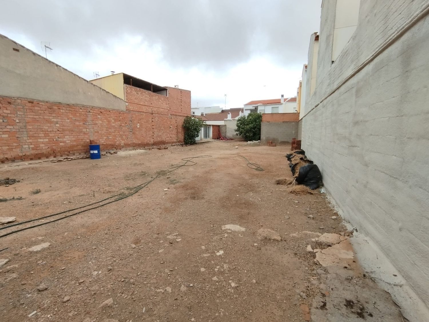 Terreno / Urbano (solar) En Venta Avenida Juan Carlos I, Tomelloso