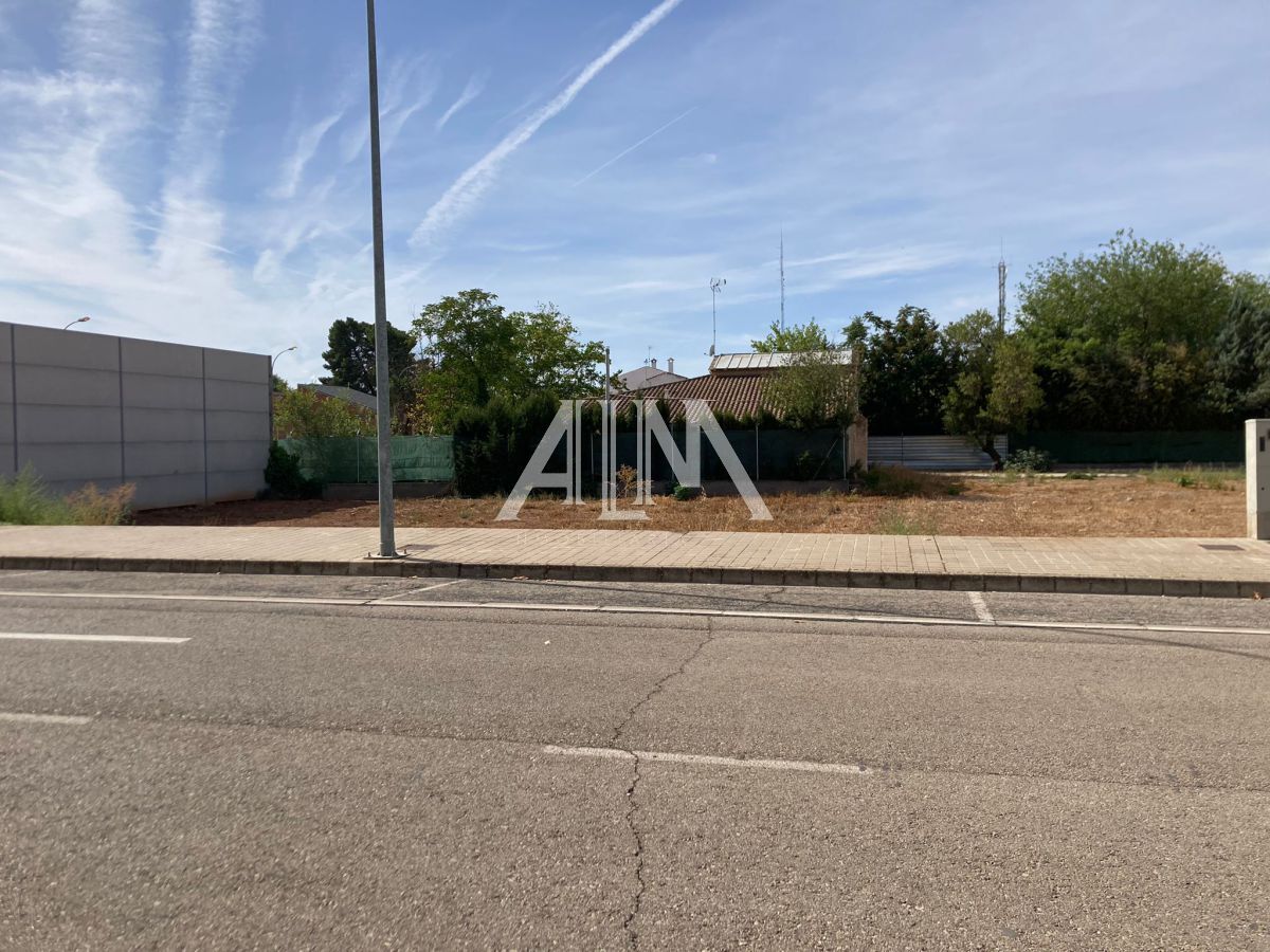 Venta Parcela Plaza de Toros, Manzanares. Precio a consultar