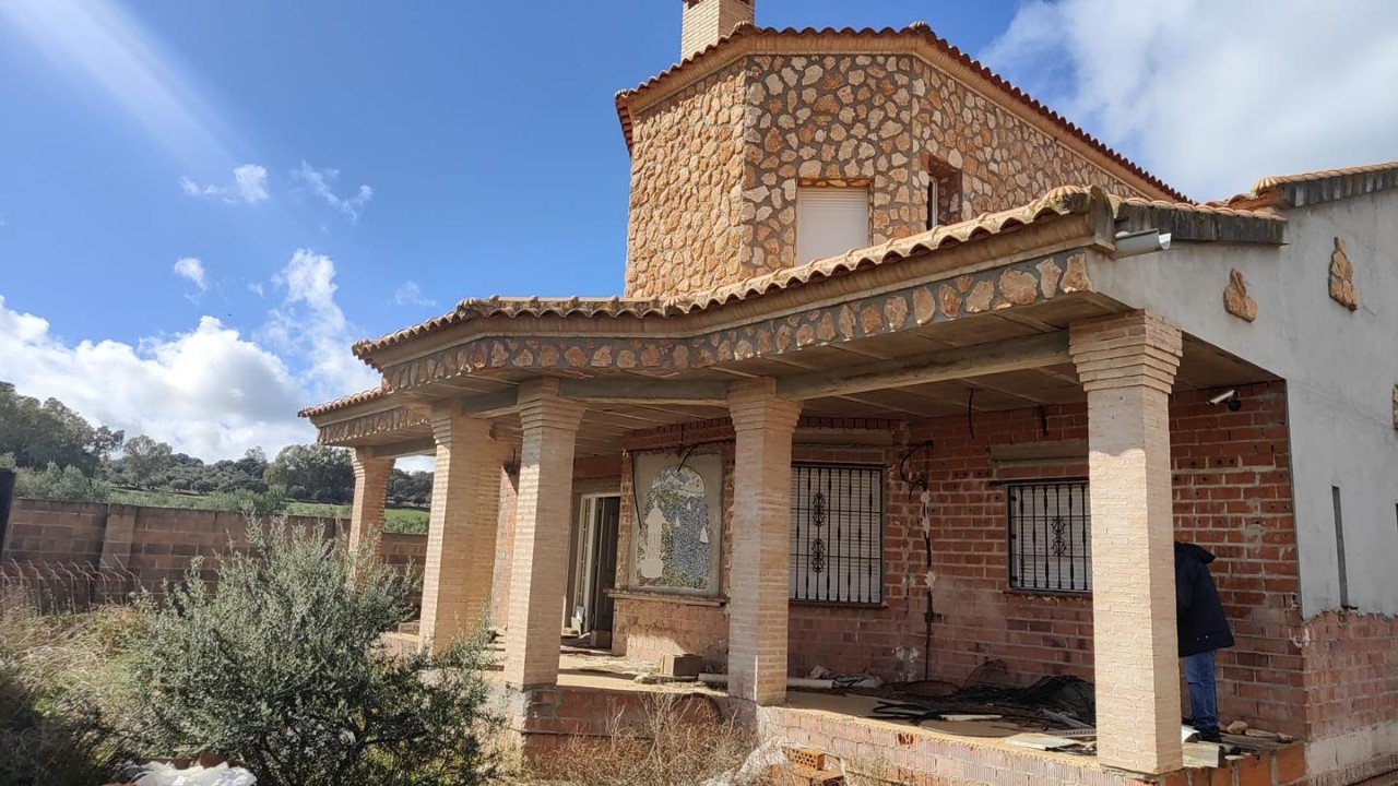 CHALET en ESTACIÓN de VEREDAS