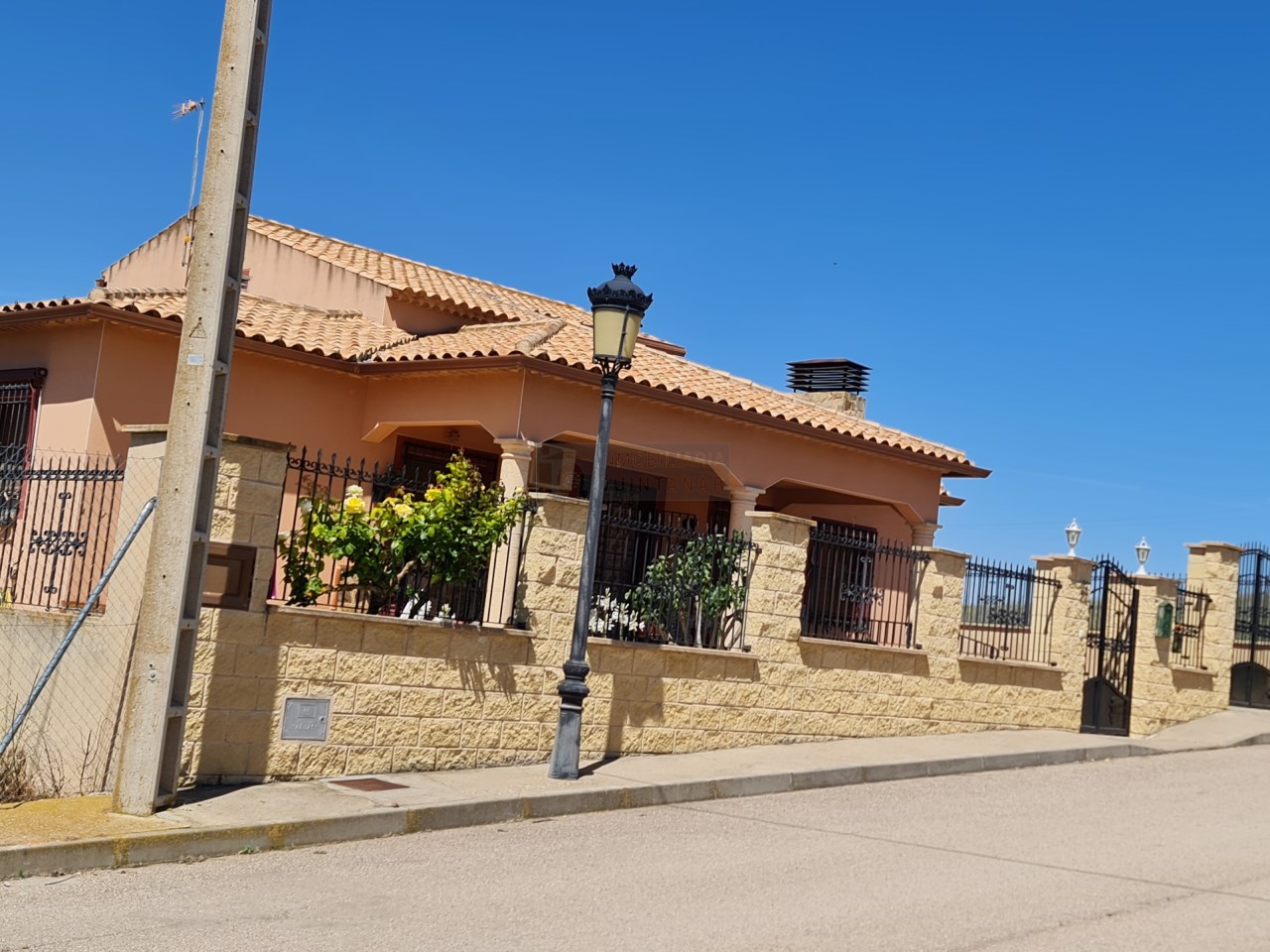 Casa 6 habitaciones, Duplex En buen estado Villaescusa de Haro