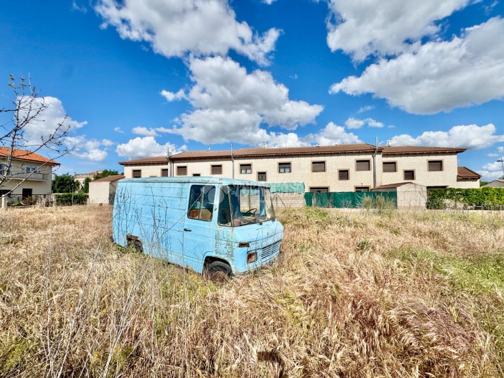 Terrenos en venta en Humanes - Humanes, 28.000 €, 270 m2, ref. 657447 en Humanes