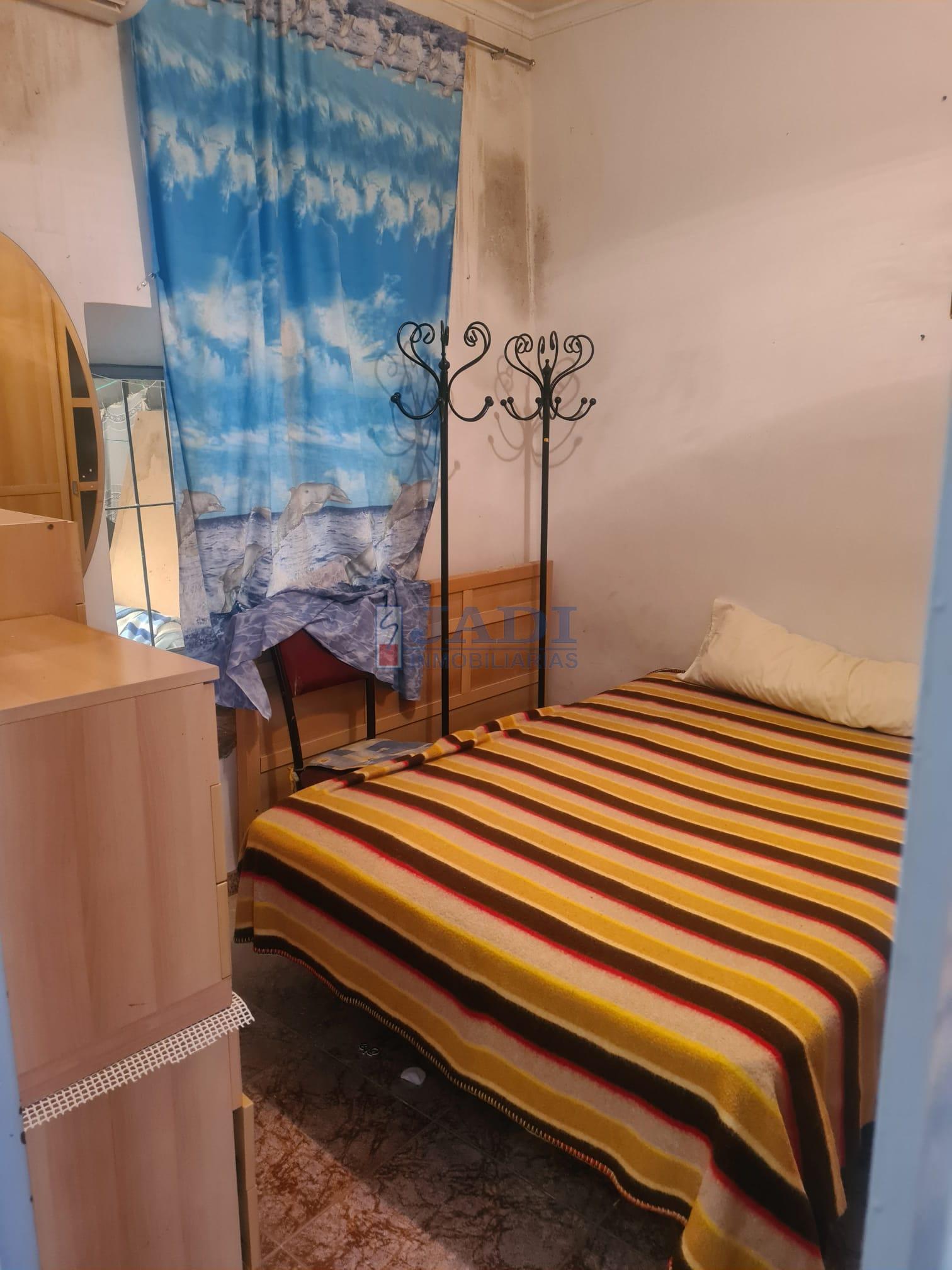 venta de casa en Almuradiel, PERIFERIA
