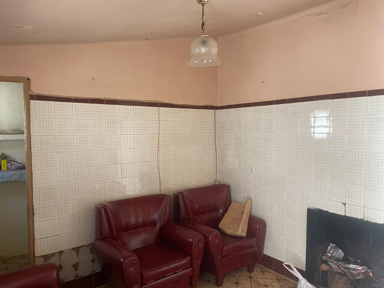 AMPLIA CASA EN ARGAMASILLA