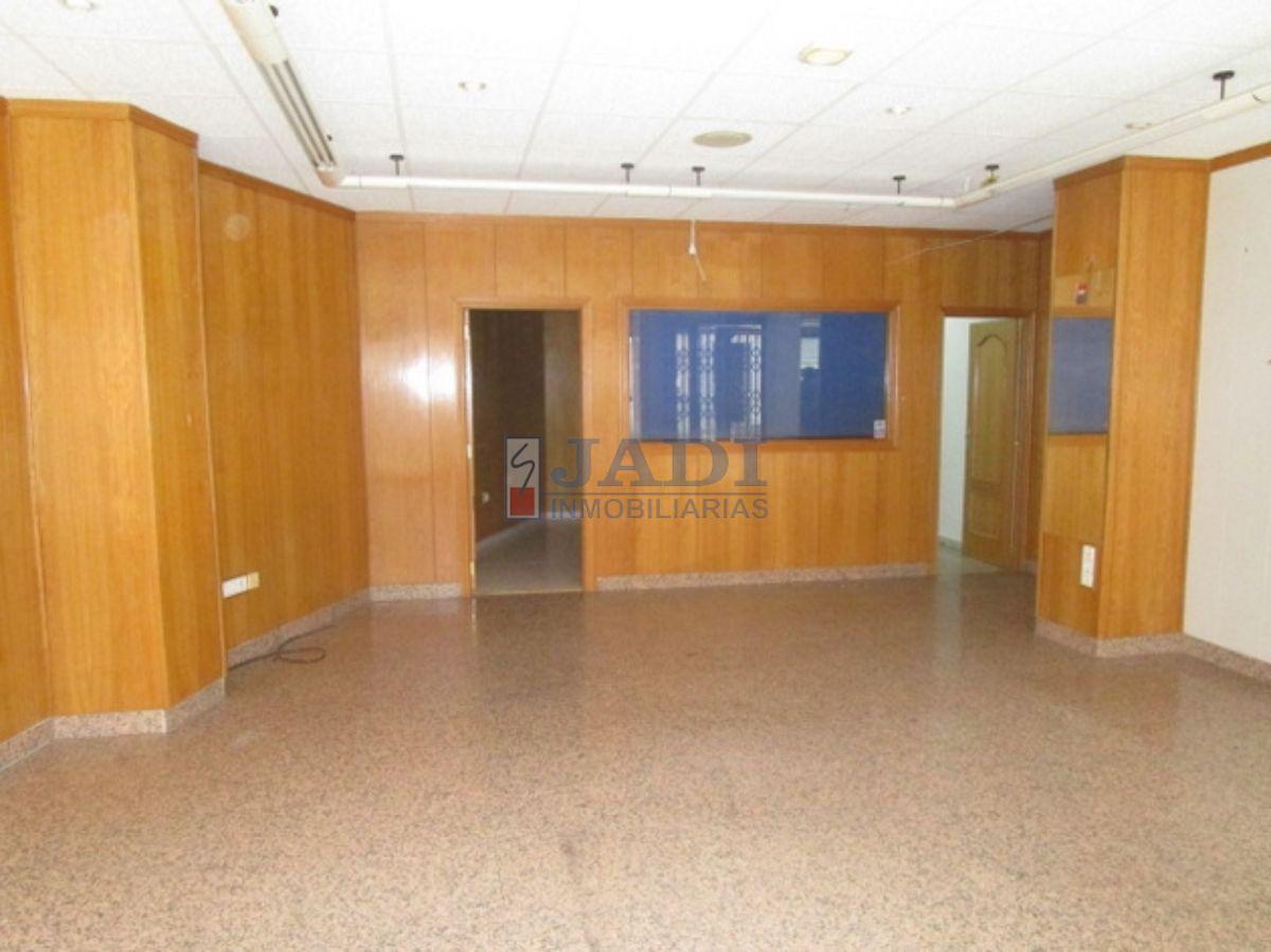 alquiler de local en Valdepeñas, CENTRO