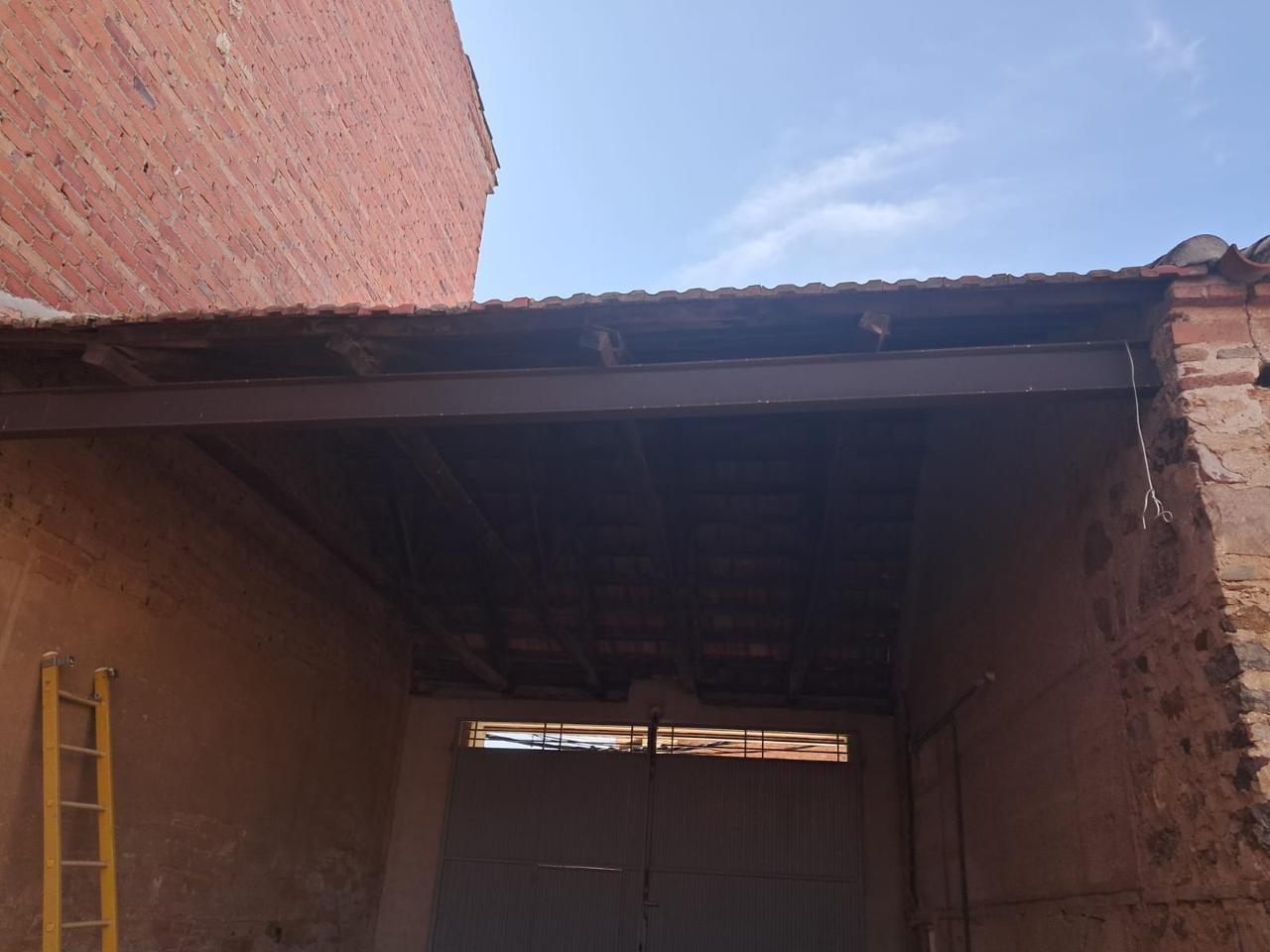 VENTA DE NAVE en ARGAMASILLA DE CALATRAVA
