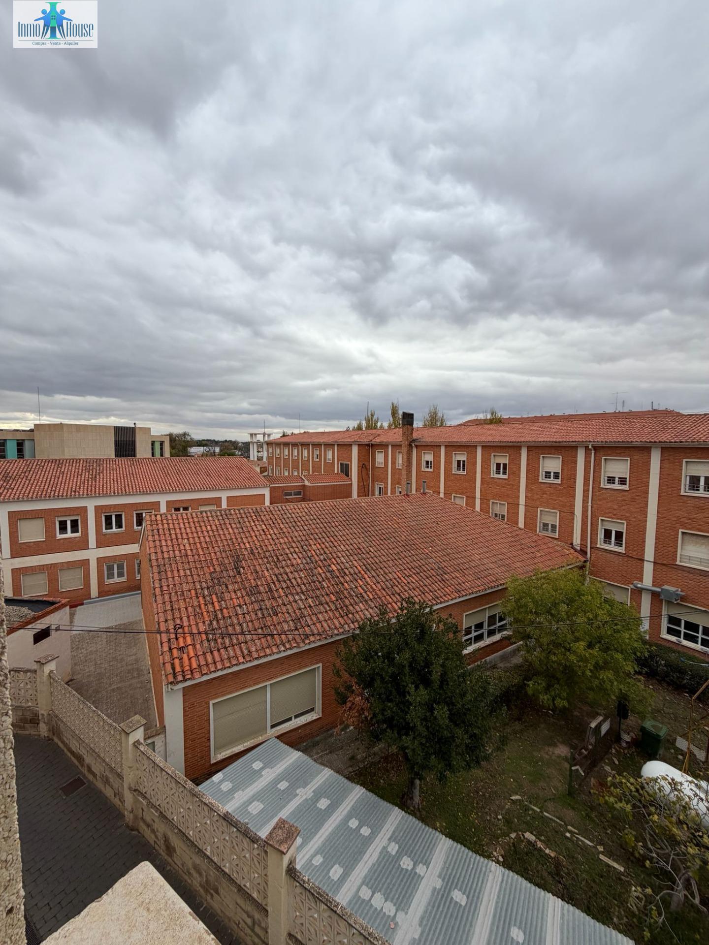 Piso en venta para reforma integral en Albacete