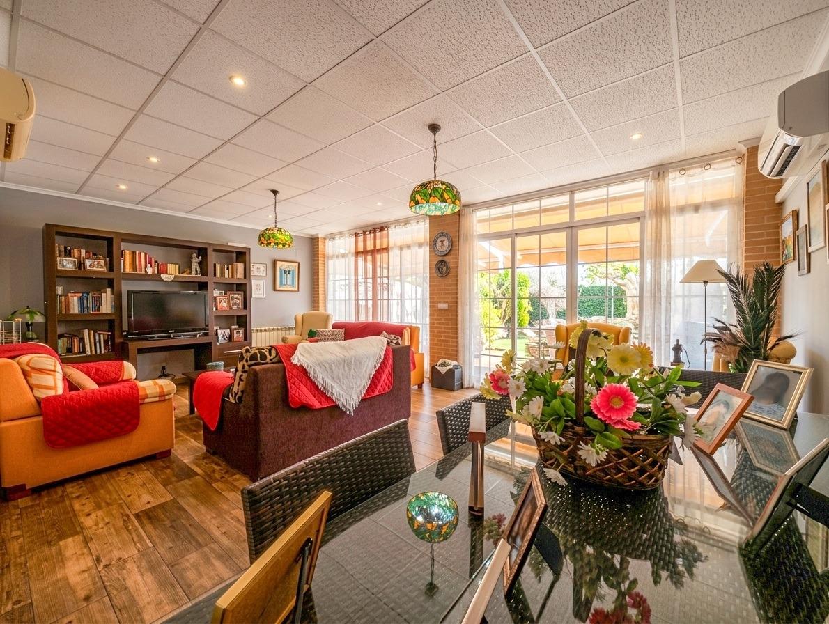 Casa Unifamiliar en venta, los Encinares.
