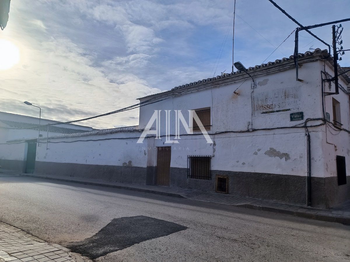 Venta Solar Hogar del Pensionista, Manzanares