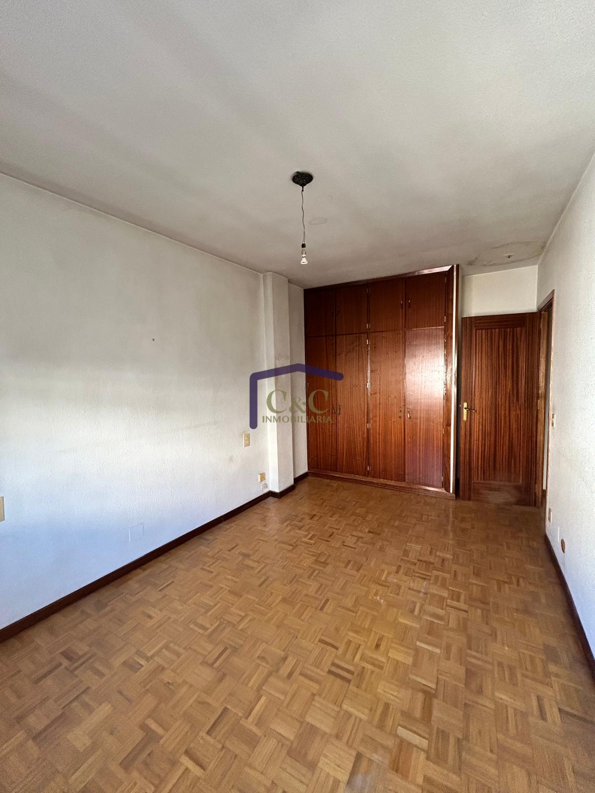 venta de piso en Manzanares, Gran teatro