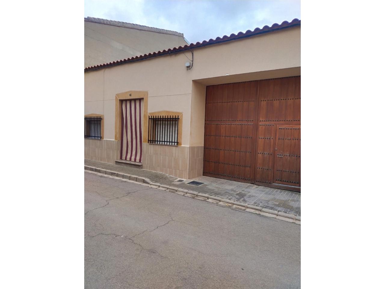 Casa en venta en Membrilla