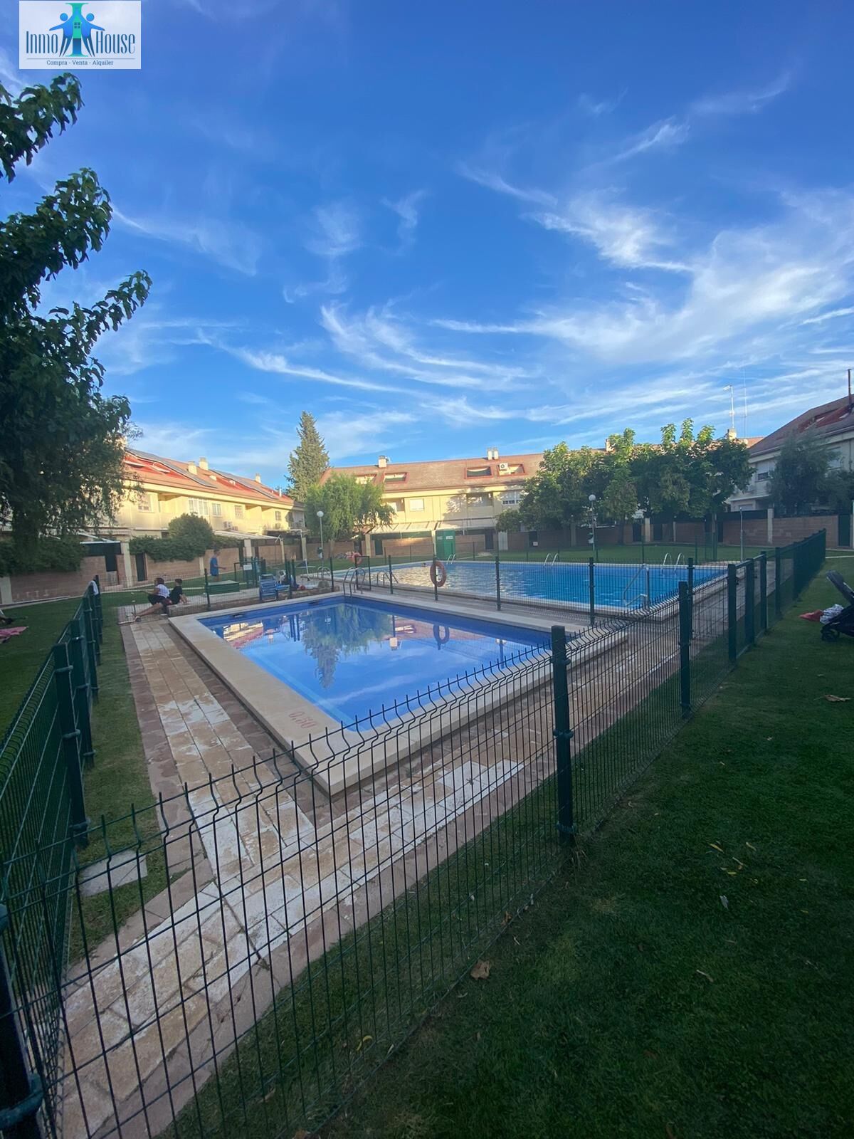 Se vende adosado en vereda de jaen en Albacete