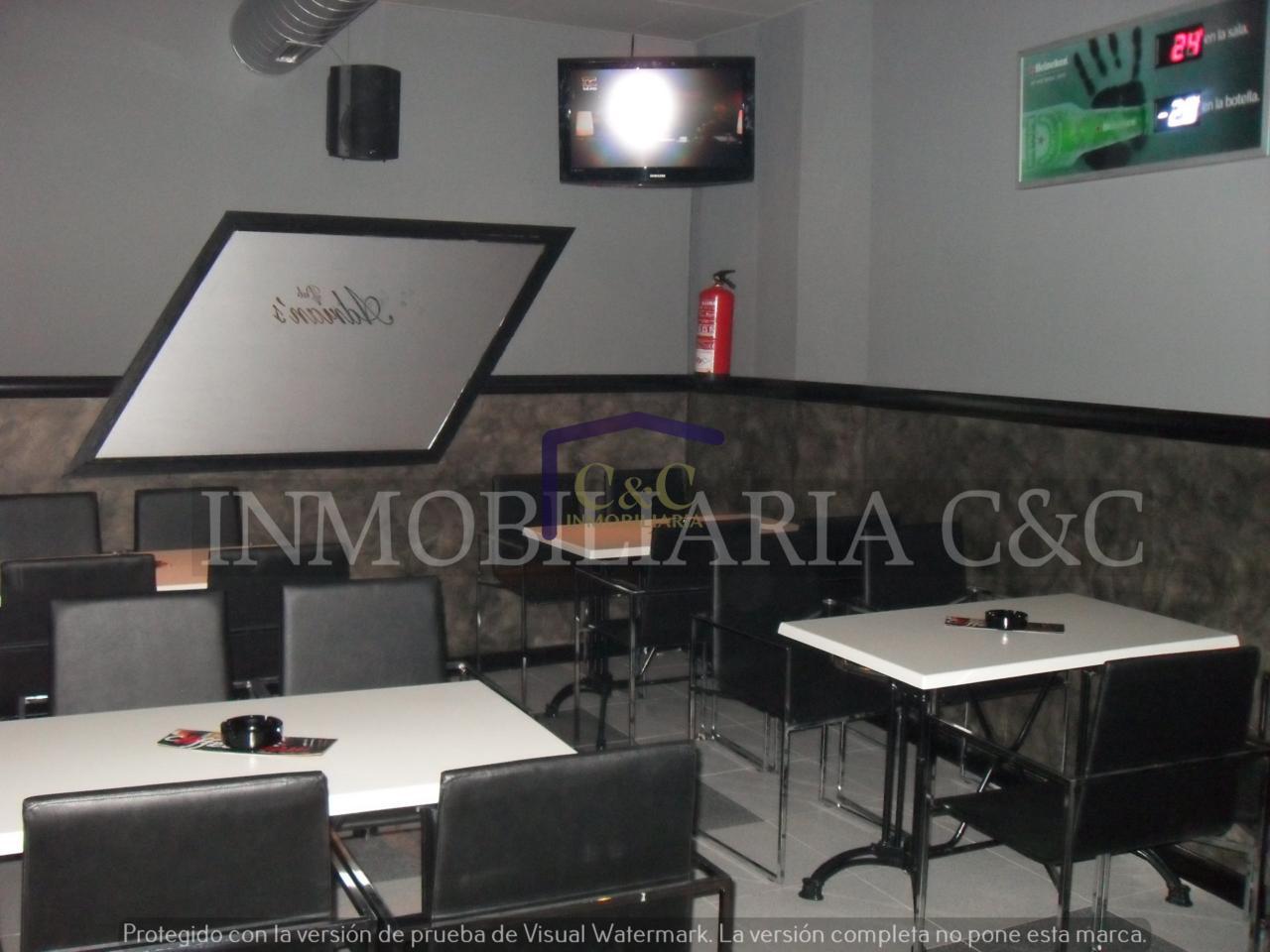 venta de local en Manzanares, Centro