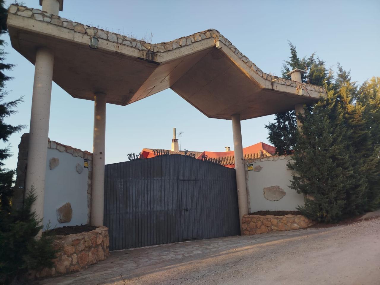 Chalet rústico en venta en Alhambra