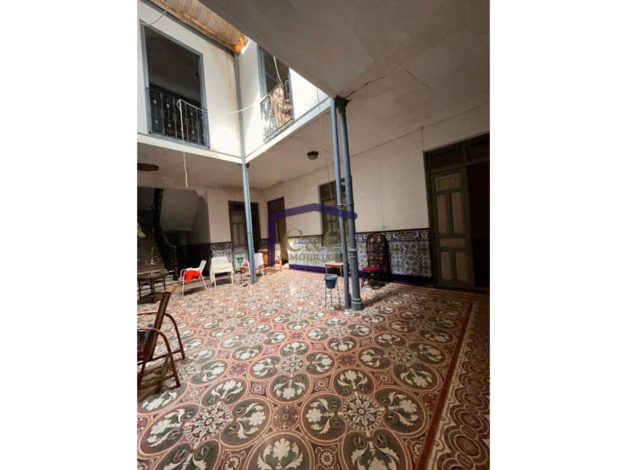 venta de casa en Manzanares, Gran teatro