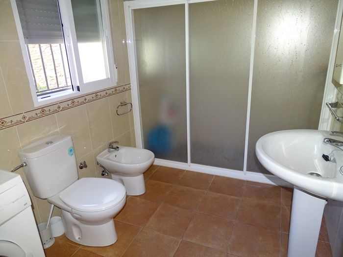 Se vende solar en zona del río