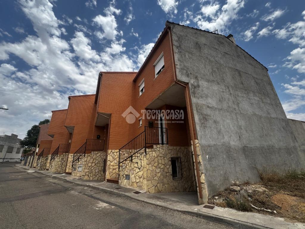 Casa en venta en Huerta De Valdecarábanos - Huerta De Valdecarábanos, 119.999 €, 140 m2, ref. 663390 en Huerta de Valdecarábanos