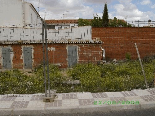 Parcela totalmente urbanizada. Zona residencial
