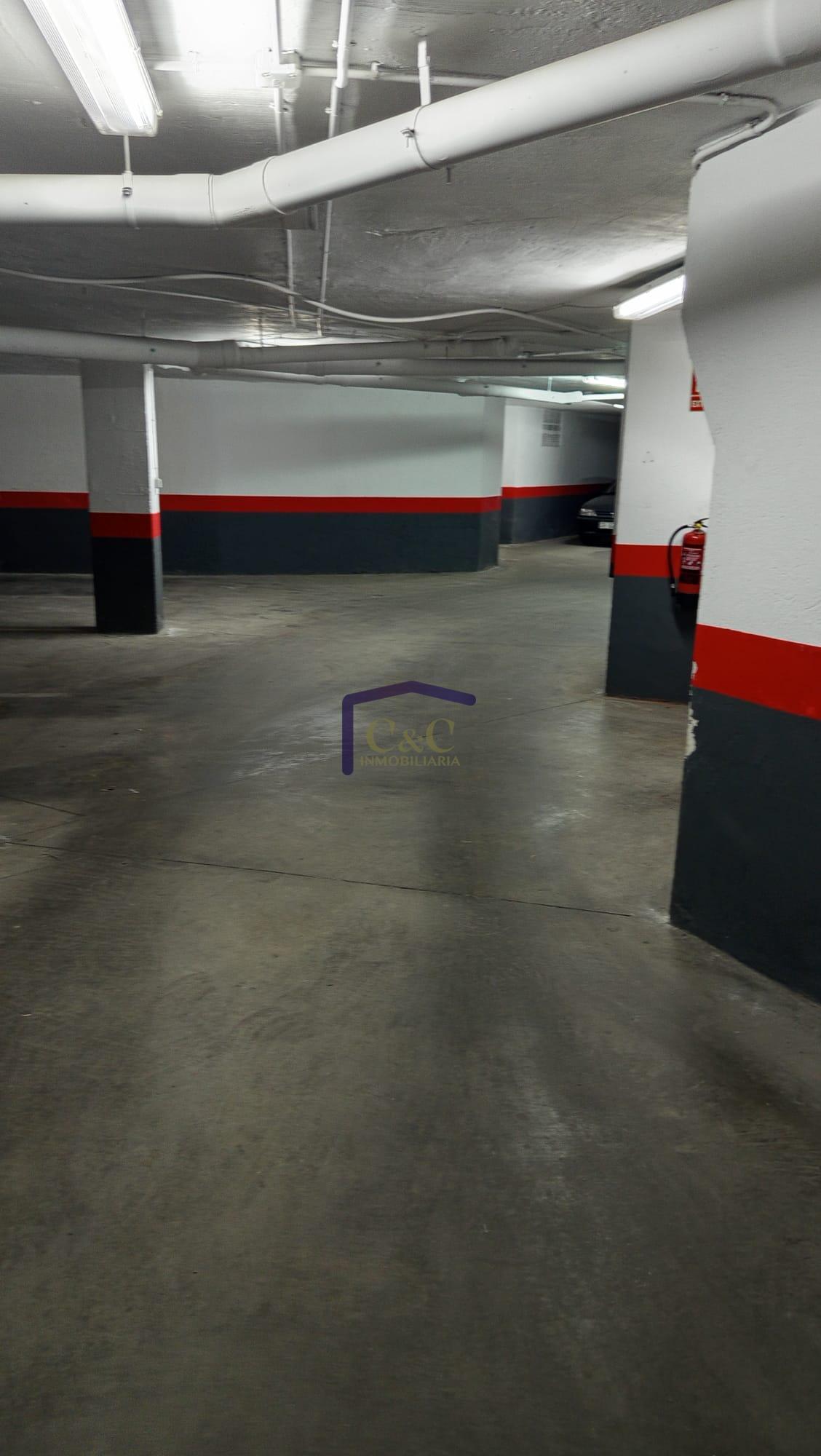 venta de garaje en Manzanares, Gran teatro