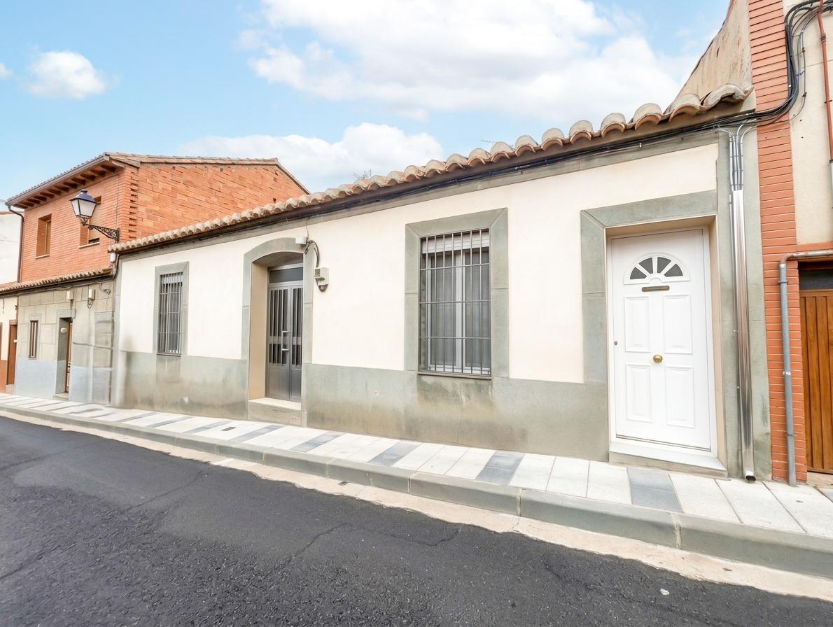 Casa en venta en calle Ave Maria