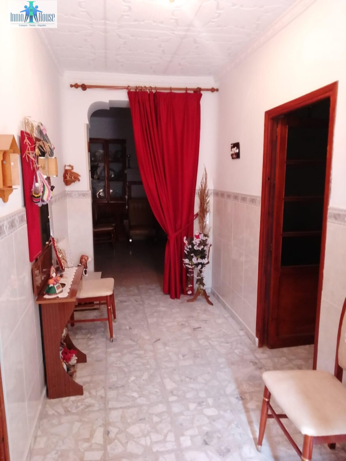 Inmohouse vende casa (ref.l009) en Albacete