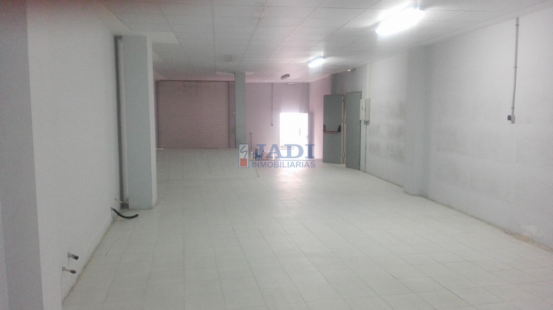 alquiler de local en Valdepeñas, AVENIDA 1 DE JULIO