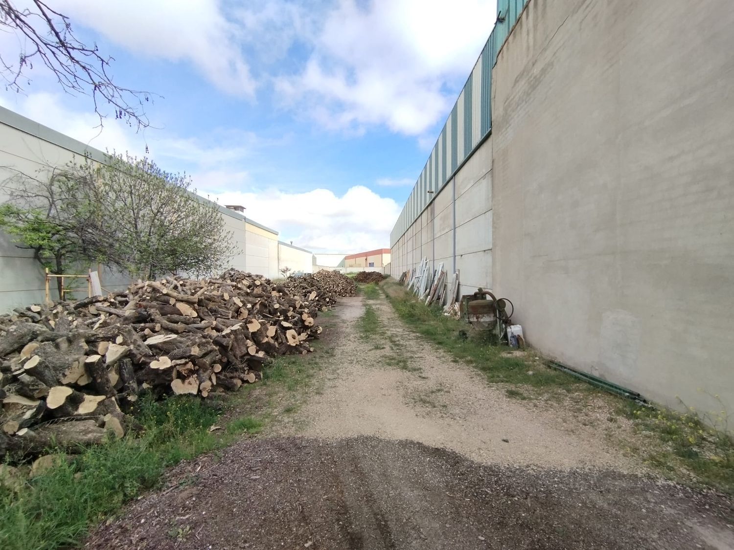 Terreno / No urbanizable En Venta Camino Alcázar, Tomelloso