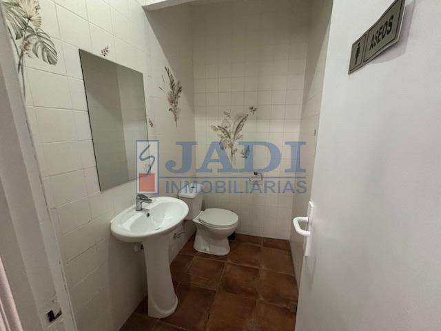 venta de local en Valdepeñas, CENTRO
