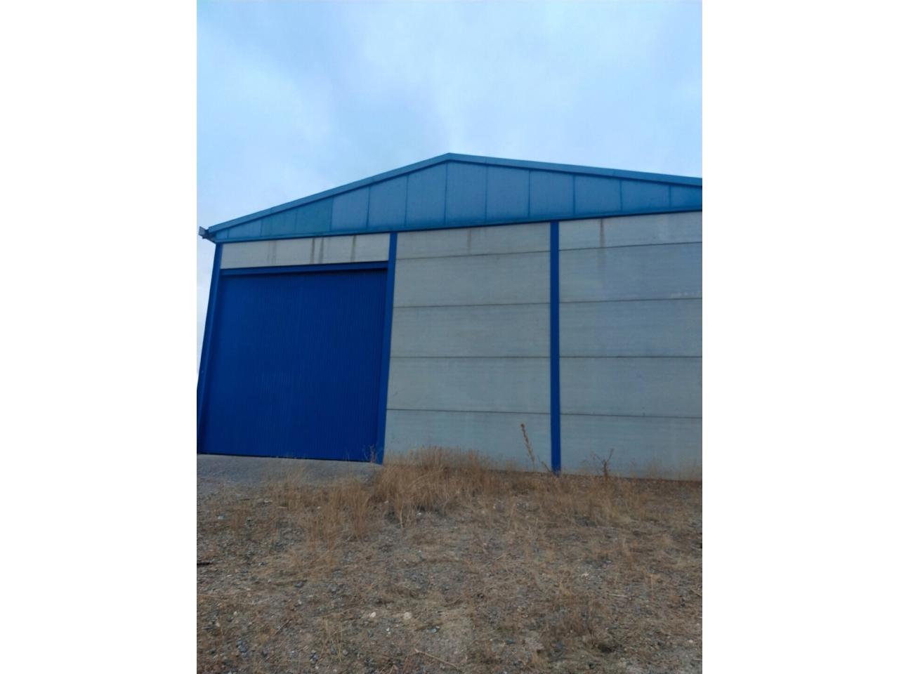Nave industrial en venta en Herencia