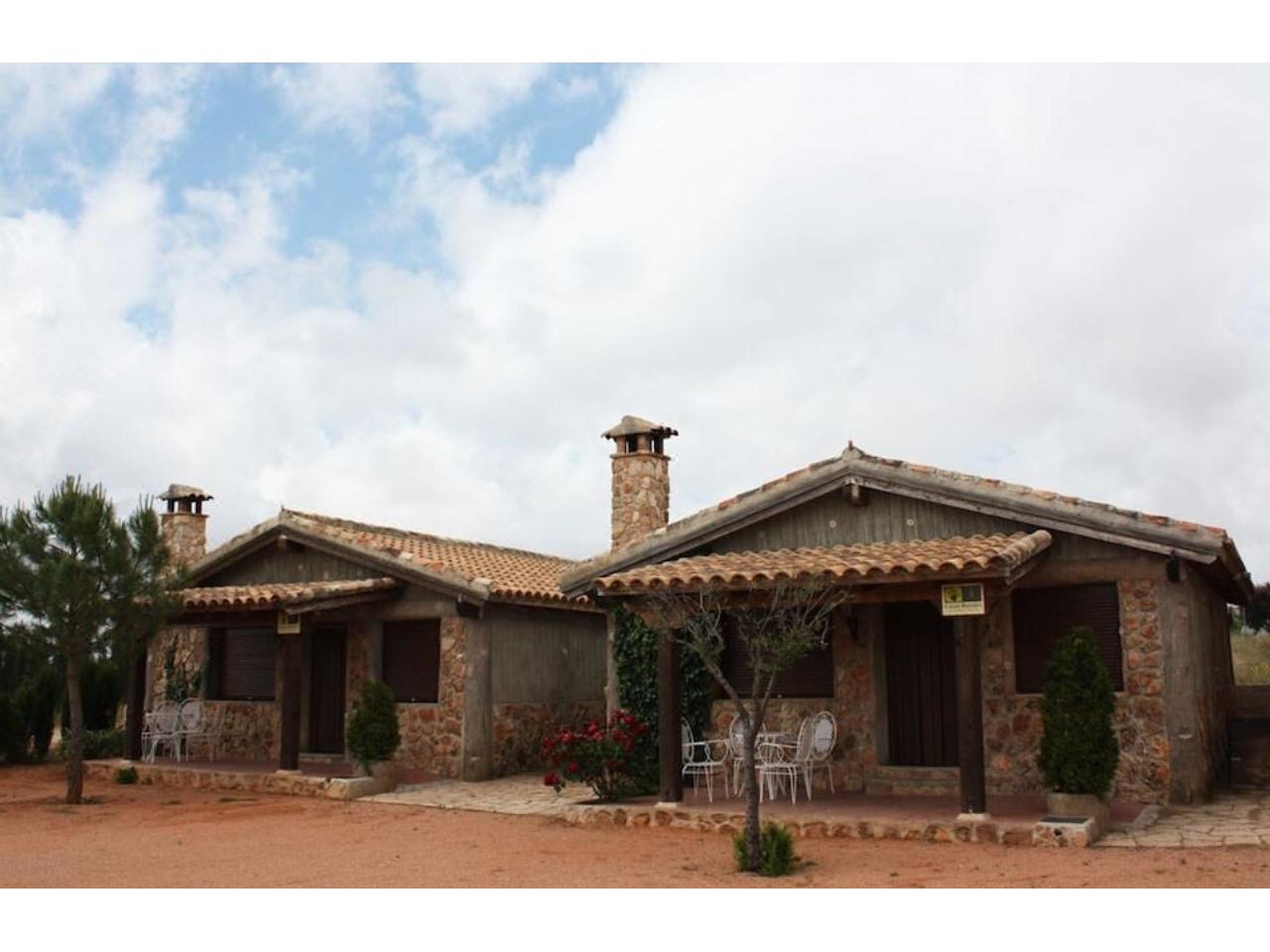 Chalet en venta en Ossa de Montiel