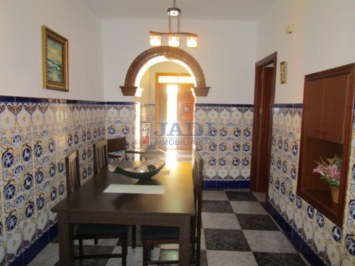 venta de casa en San Carlos del Valle, CENTRO