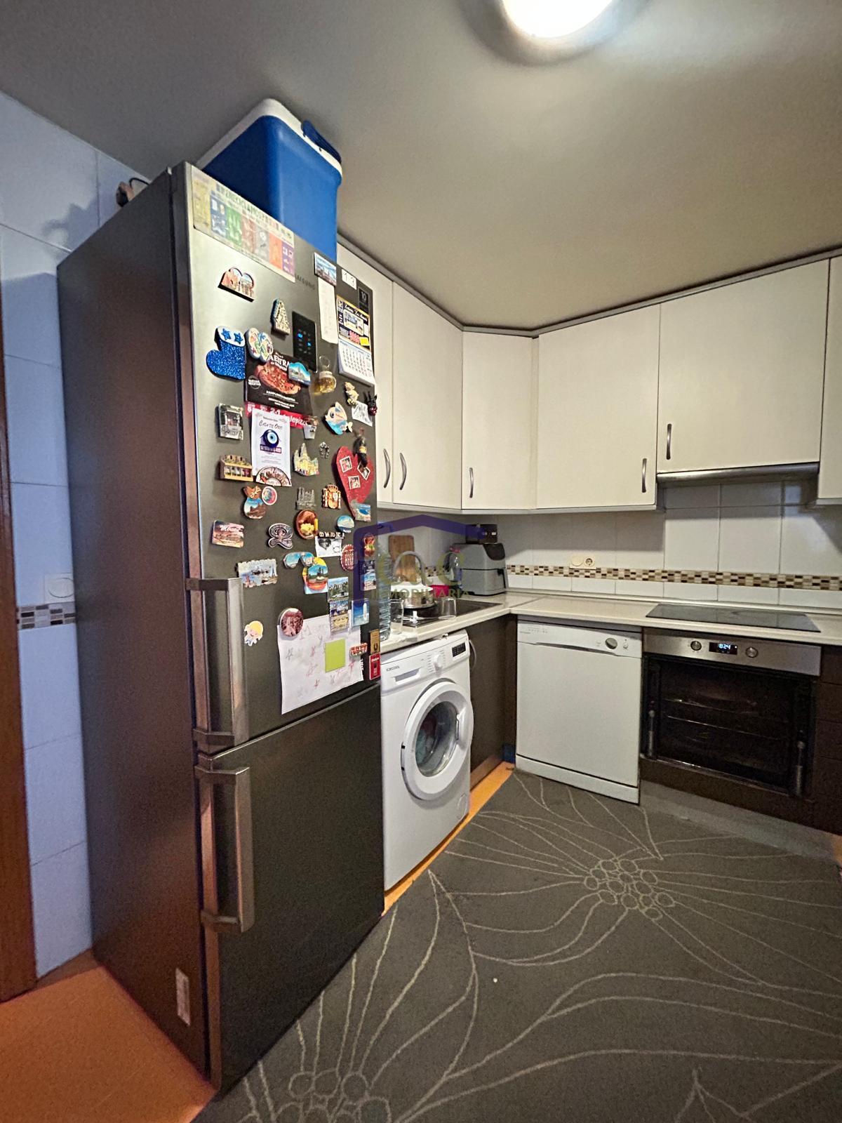 venta de piso en Manzanares, Estación de autobús y tren