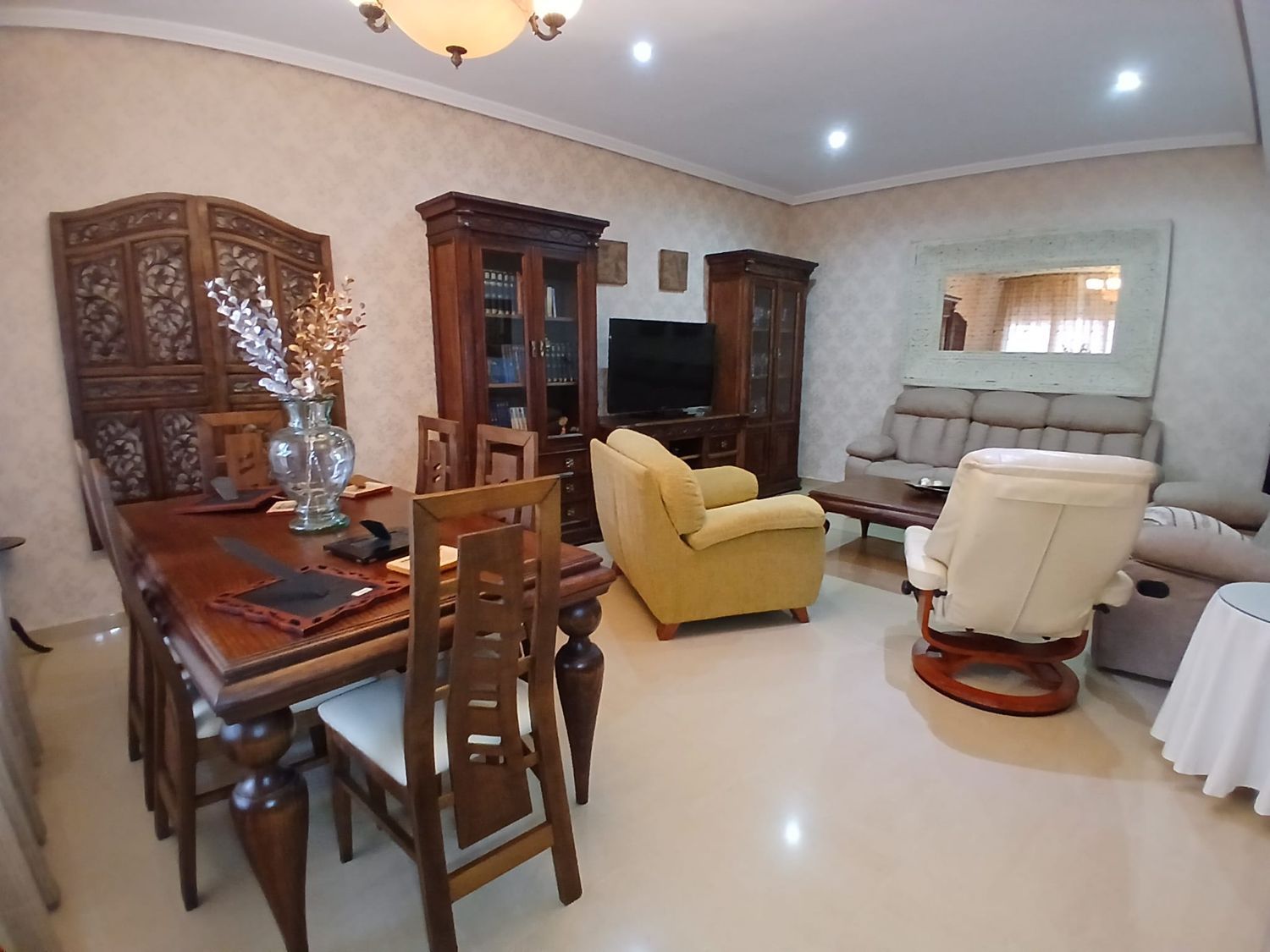 Casa/Chalet adosado En Venta Calle Concordia, Tomelloso