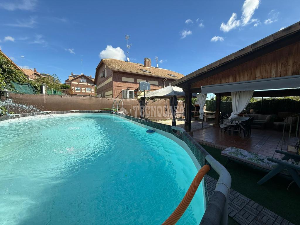 Casa en venta en Seseña - Seseña, 336.000 €, 165 m2, ref. 651746 en Seseña