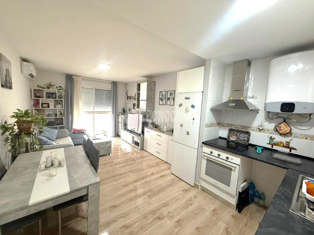 Piso en venta en Seseña - Seseña, 170.000 €, 70 m2, ref. 649624 en Seseña