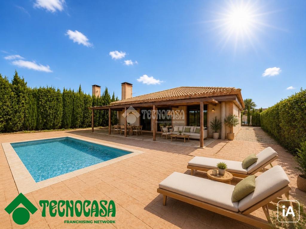 Casa en venta en Layos - Layos, 294.000 €, 195 m2, ref. 647080 en Layos