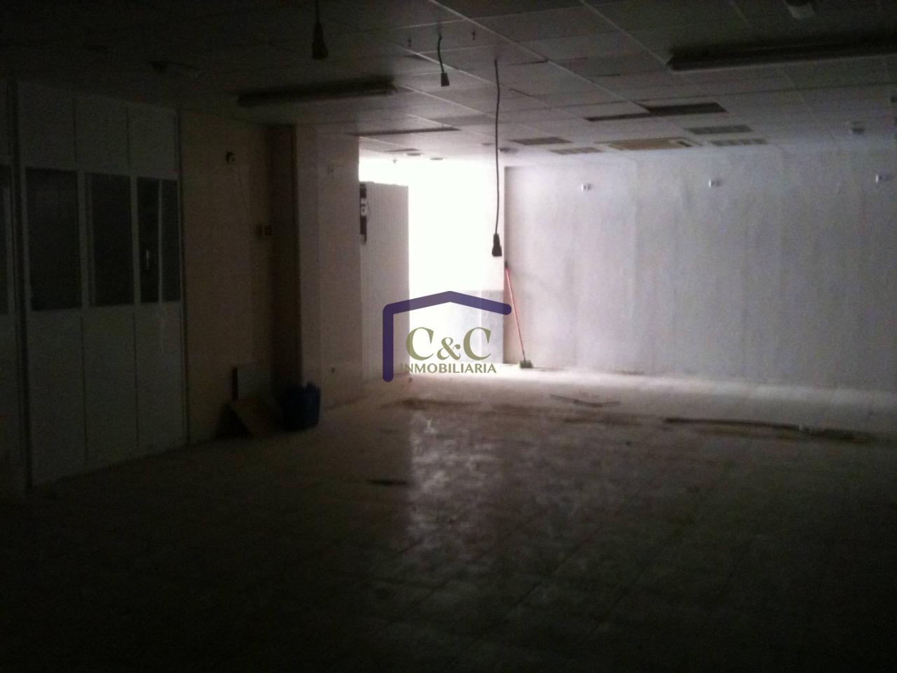 venta de local en Manzanares, La vereda