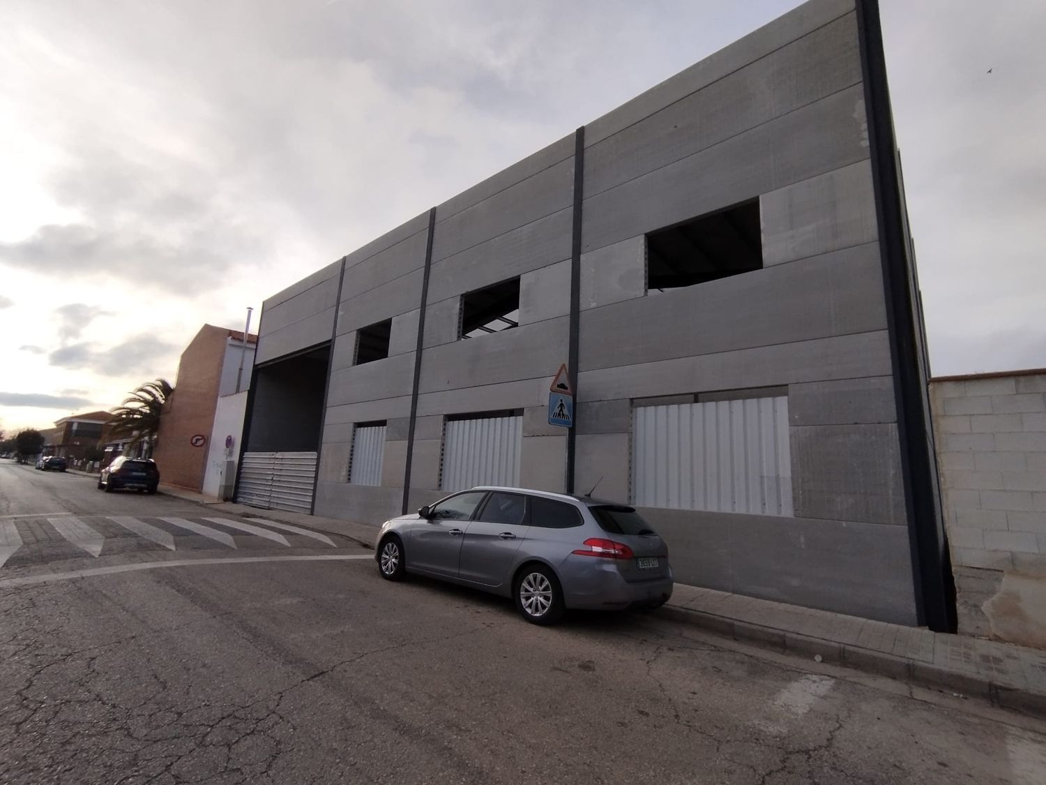 Nave En Alquiler Calle Soria, Tomelloso