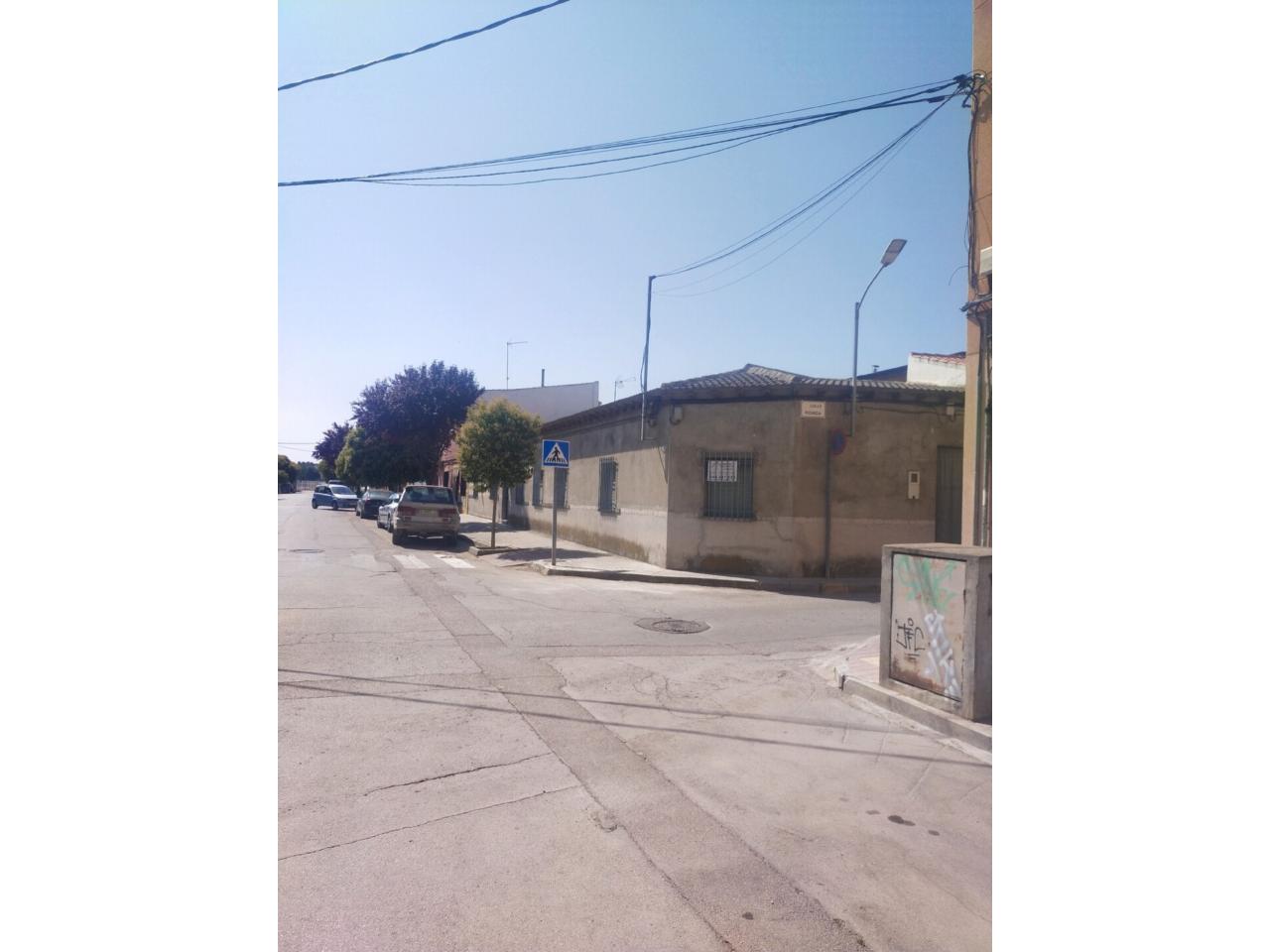 Casa en venta en Herencia