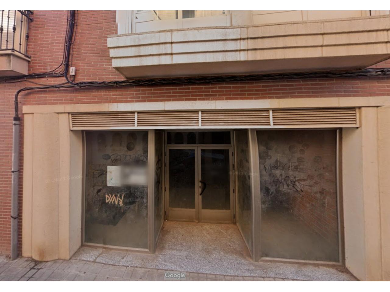 Local comercial en venta en Manzanares
