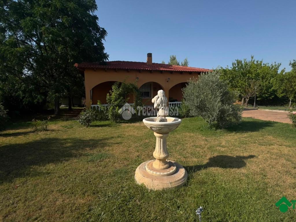 Casa en venta en Illana - Illana, 171.900 €, 106 m2, ref. 664838 en Illana