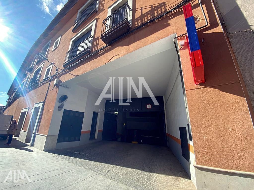Alquiler Garaje Empedrada, Manzanares