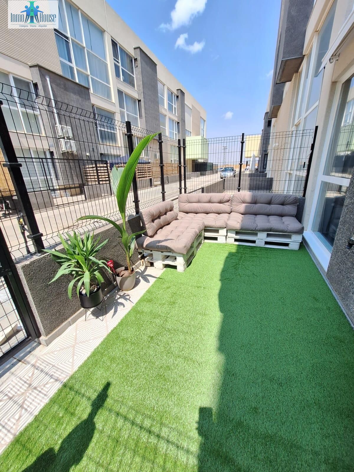 Planta baja en venta ( piña verde ) Carretera Casas Ibañez en Albacete