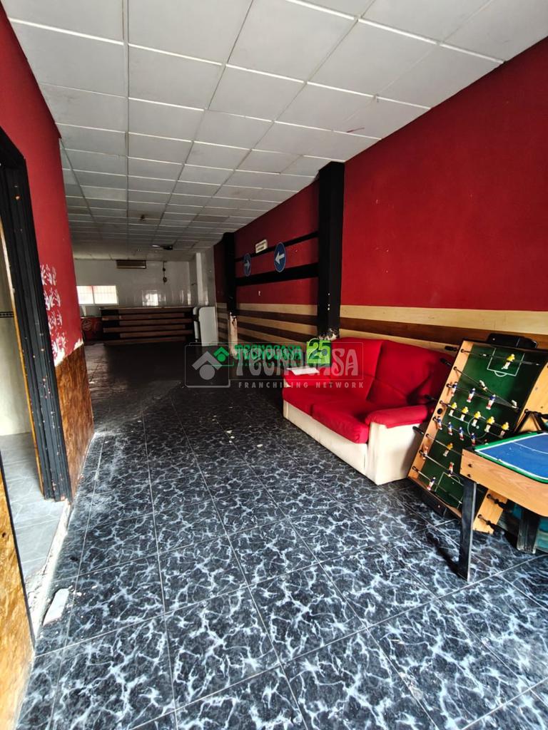 Local comercial en venta en Bargas - Bargas, 66.000 €, 127 m2, ref. 633603 en Bargas