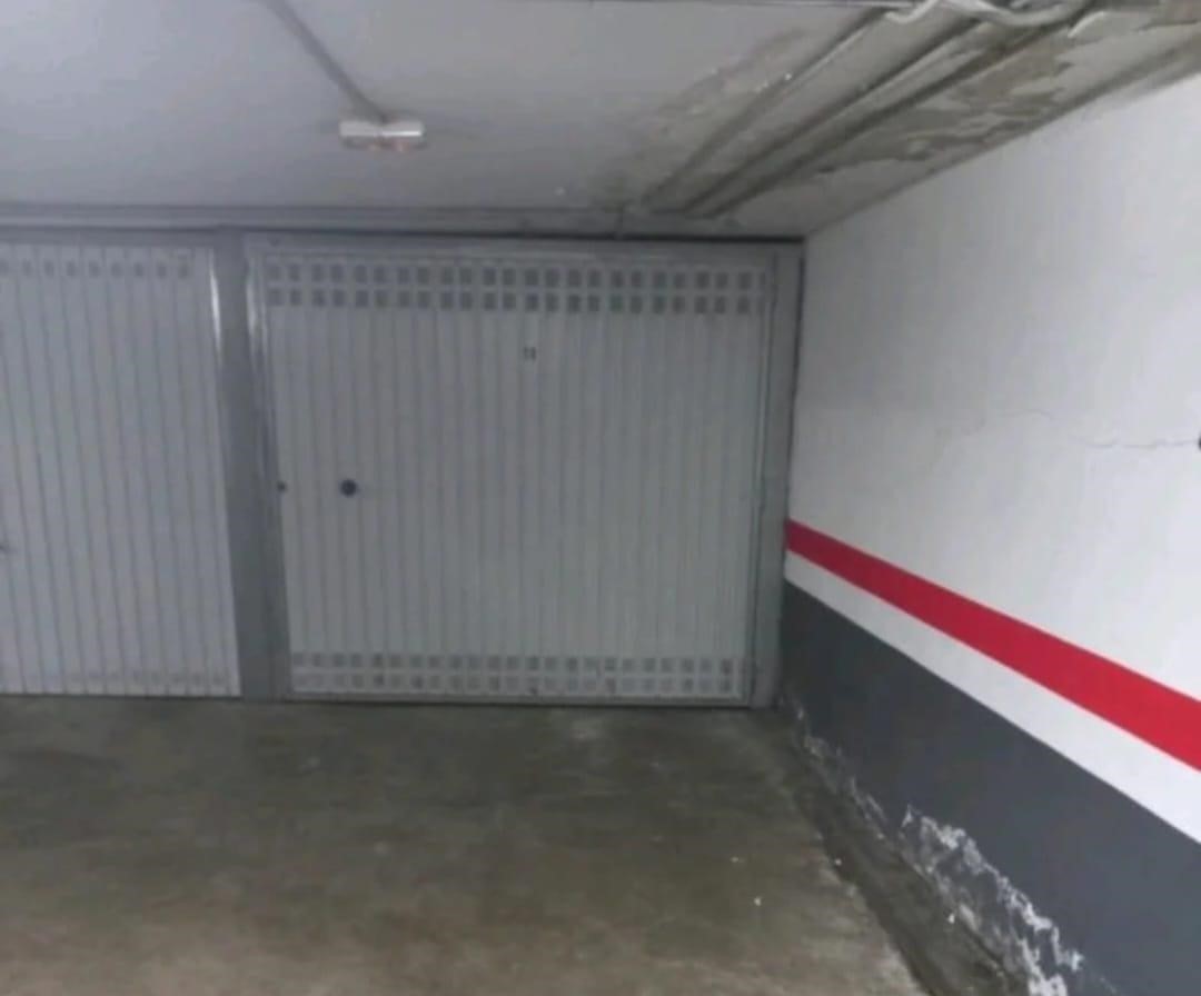 Cochera en venta en zona centro de Puertollano