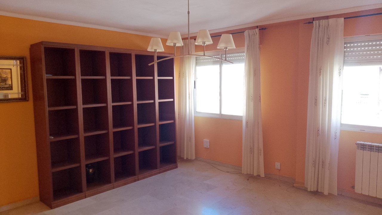 REF.26032 MARAVILLOSO PISO EN CALLE CANALEJAS