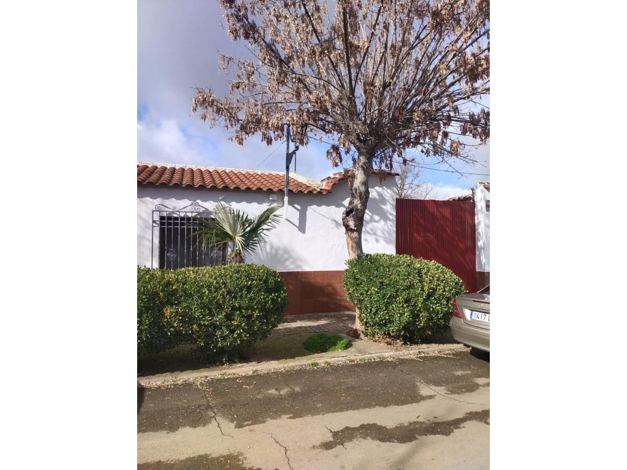 Casa en venta en Llanos del Caudillo(13220)