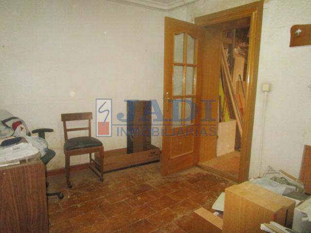 venta de casa en Valdepeñas, CENTRO